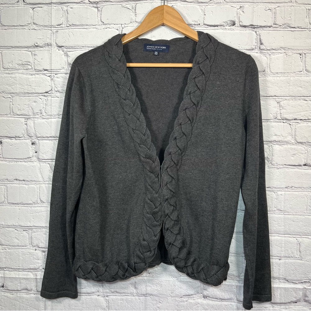 Jones NY Collection Cardigan Sweater Womens Size Petite Medium Gray Classic